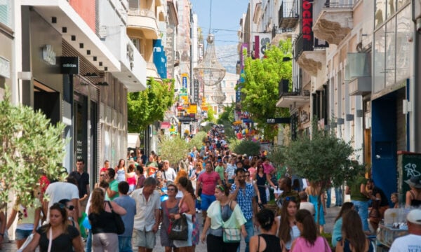 Μπλακάουτ στην Ερμού: Διακοπή ρεύματος