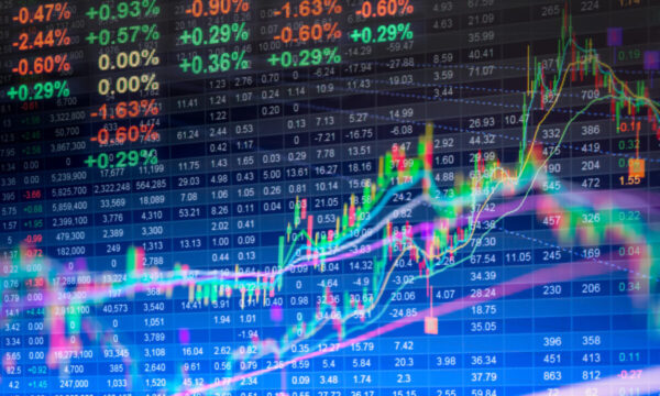 ΧΑ κάτω από τις 2.500 μονάδες με πιέσεις από την CrediaBank – Μικτές τάσεις στην Ευρώπη, ήπια άνοδος στη Wall Street