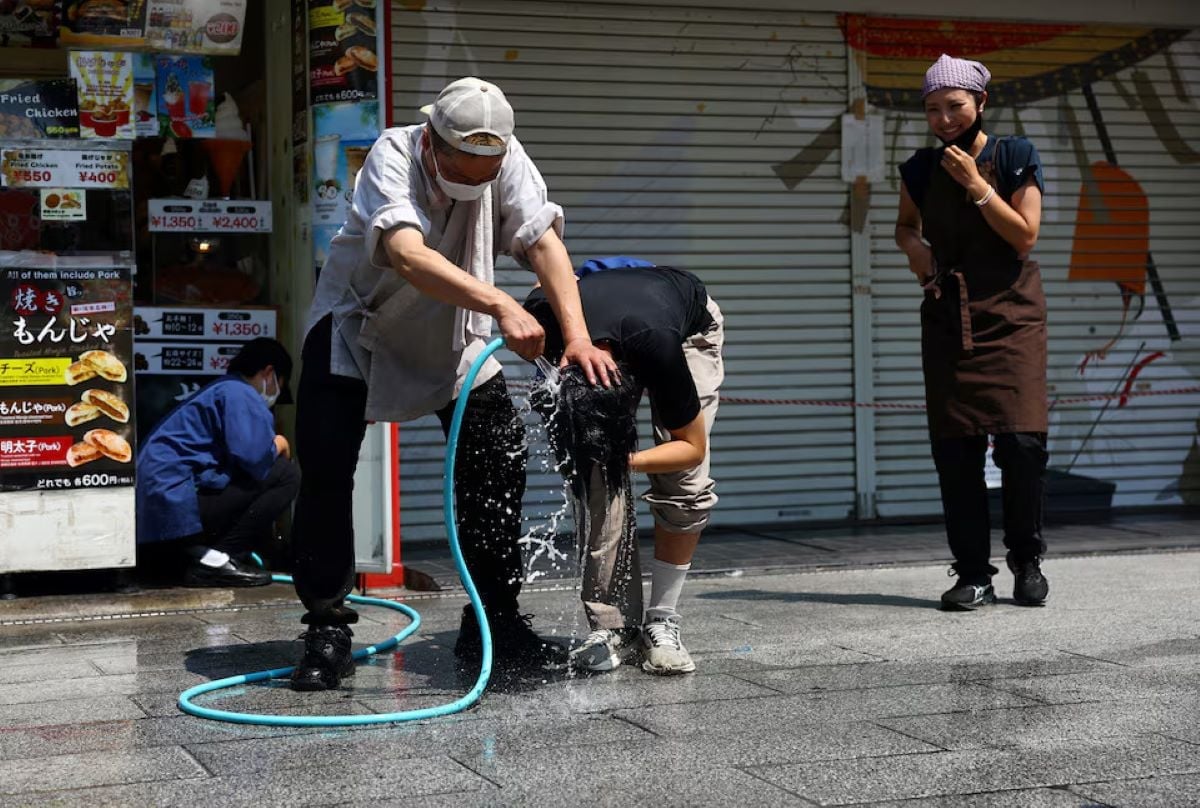 Ιαπωνία: Ιστορικά ρεκόρ θερμοκρασίας λόγω ακραίου καύσωνα – Πάνω από 10.000 εισαγωγές σε νοσοκομεία