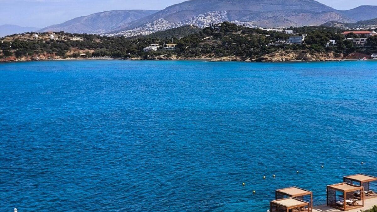 Καιρός σήμερα: Βροχές και μικρή πτώση της θερμοκρασίας 1 Καιρός σήμερα: Βροχές και μικρή πτώση της θερμοκρασίας