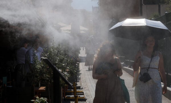 Καιρός σήμερα: Θερμοκρασία στους 41 βαθμούς – Βροχές στη Μακεδονία