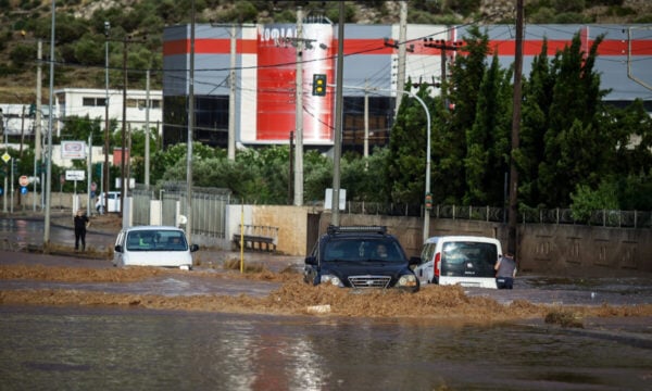 0°C στη Δρακολίμνη Γράμμου και 148 χιλιοστά βροχής στη Σέττα Εύβοιας μέσα στον Ιούλιο