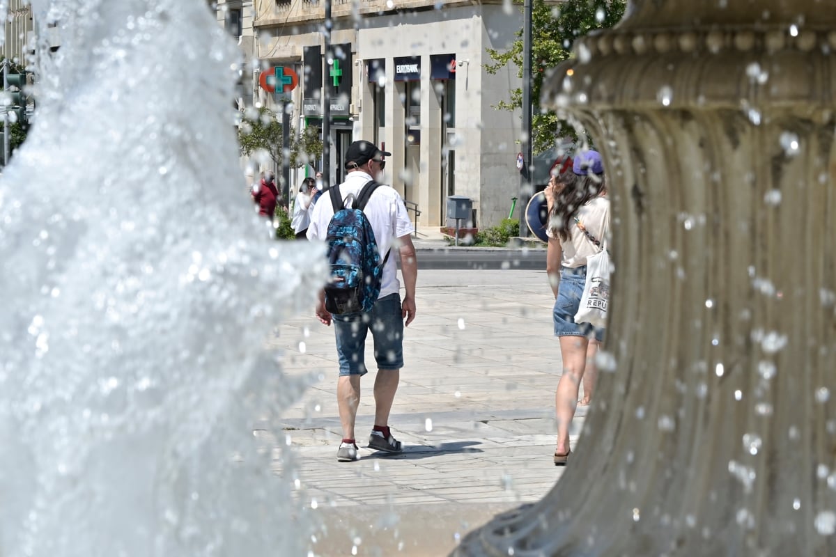 Καιρός σήμερα: Στους 40 βαθμούς ο υδράργυρος – Άνεμοι 6 μποφόρ στο Αιγαίο
