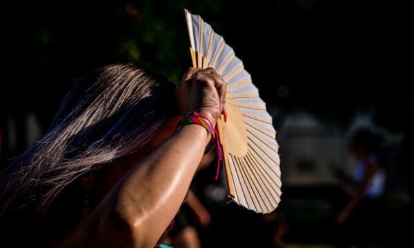 Καιρός: Δυνατό κύμα ζέστης 72 ωρών στη χώρα – Σε ποιες περιοχές θα φτάσει τους 42 βαθμούς ο υδράργυρος