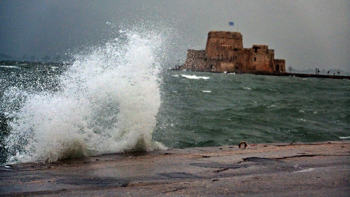 Καιρός αύριο: Θυελλώδεις άνεμοι στο Αιγαίο έως 8 μποφόρ – Μικρή πτώση της θερμοκρασίας 1 Καιρός αύριο: Θυελλώδεις άνεμοι στο Αιγαίο έως 8 μποφόρ – Μικρή πτώση της θερμοκρασίας
