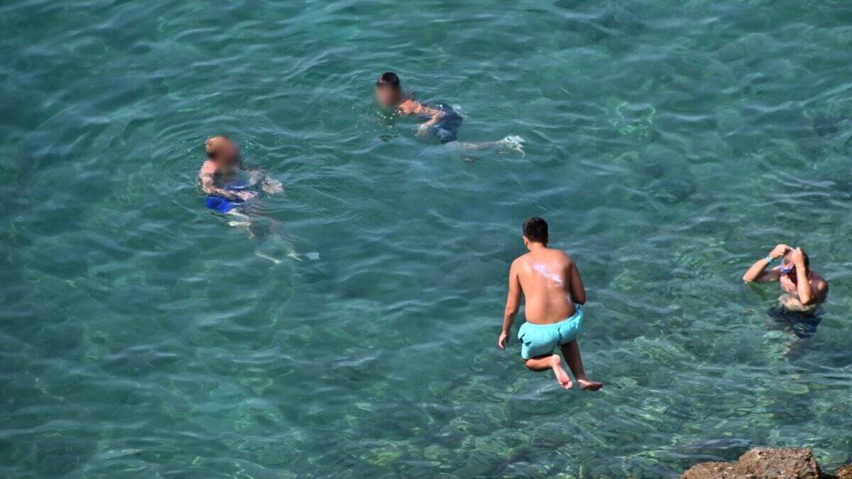 Αττική: Πού απαγορεύεται η κολύμβηση – Τι προβλέπει η εγκύκλιος του υπουργείου Υγείας 1 Αττική: Πού απαγορεύεται η κολύμβηση – Τι προβλέπει η εγκύκλιος του υπουργείου Υγείας