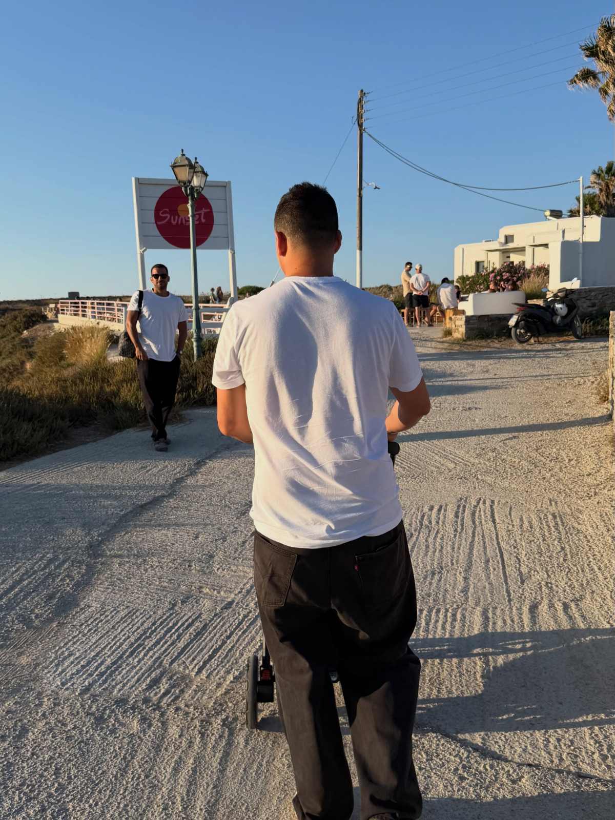 Καινούργιου: Το πρώτο καλοκαίρι μαζί σου – Οικογενειακές στιγμές με την κόρη της και τον Κουτσουμπή στην Πάρο 25 Κατερίνα Καινούργιου