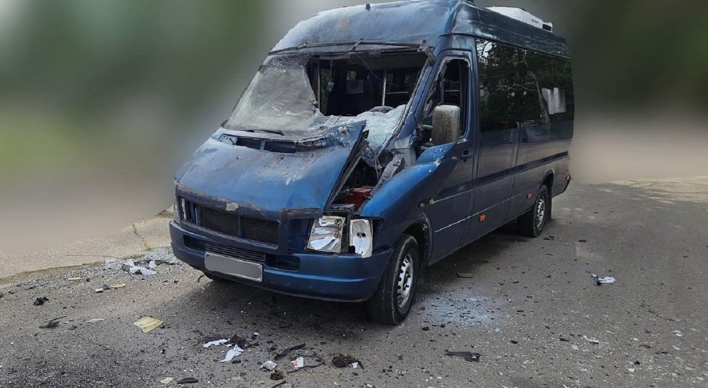 Κατεστραμμένο όχημα στη Χερσώνα, Πηγή: X