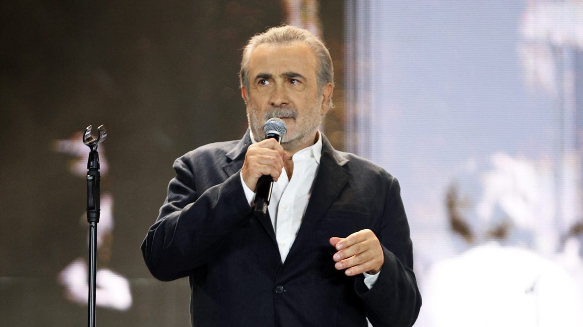 Λάκης Λαζόπουλος: Ανάρτηση για την εικόνα που επικρατεί στην Πάρο – «Μέχρι την καταστροφή όμως αξίζει να…»