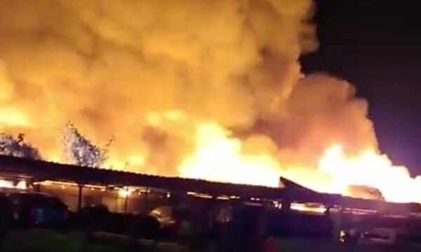Φωτιά στο Ομορφοχώρι στη Λάρισα: Ήχησε το 112