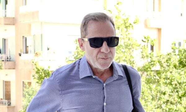 Λιγνάδης: Ξεκίνησε η δίκη του – Η κατάθεση του πρώτου καταγγέλλοντα