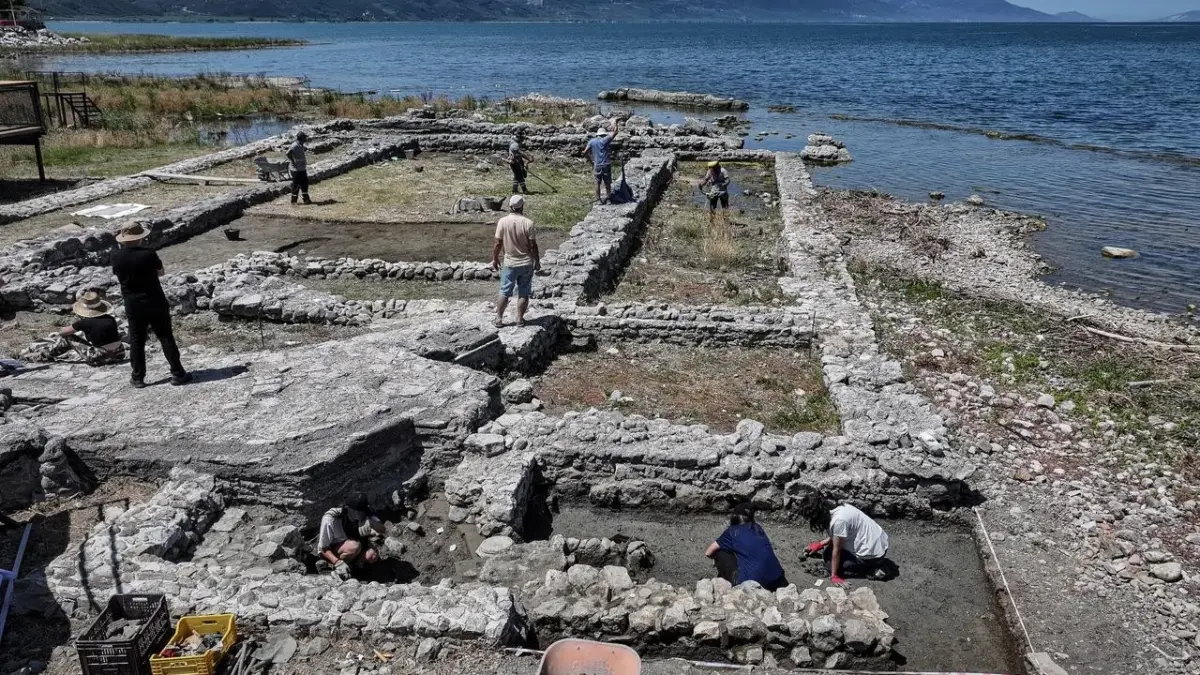 Νέα ευρήματα στη Νίκαια: Τι αποκαλύπτουν για την Α΄ Οικουμενική Σύνοδο 1 Νέα ευρήματα στη Νίκαια: Τι αποκαλύπτουν για την Α΄ Οικουμενική Σύνοδο