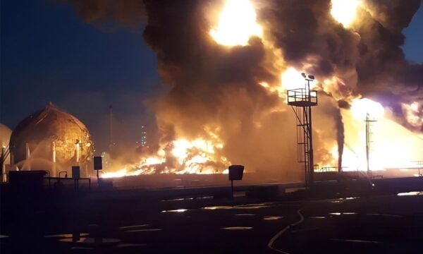 Ιράν: Κάτοικοι αναφέρουν εκρήξεις στην πόλη Μαχσάχρ