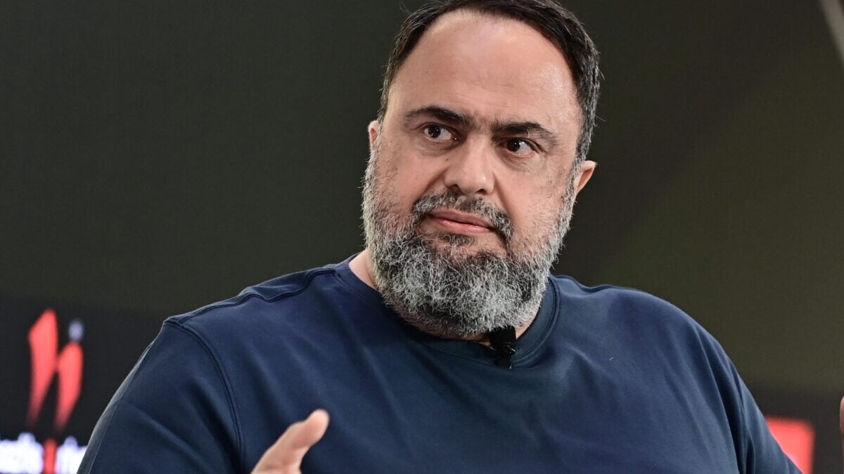 Βαγγέλης Μαρινάκης: «Δεν θα αφήσω να αμαυρωθεί η Super League με πραξικόπημα της ΕΠΟ» 1 Βαγγέλης Μαρινάκης: «Δεν θα αφήσω να αμαυρωθεί η Super League με πραξικόπημα της ΕΠΟ»