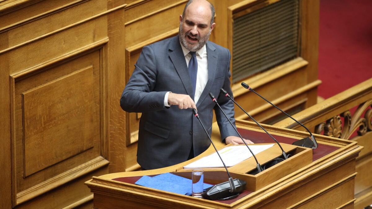 Δημήτρης Μαρκόπουλος για τον αγώνα τένις Γεωργιάδη-Κασσελάκη: «Φαντάζεστε εμένα να παίζω τάβλι με τον Πολάκη;» 1 Δημήτρης Μαρκόπουλος για τον αγώνα τένις Γεωργιάδη-Κασσελάκη: «Φαντάζεστε εμένα να παίζω τάβλι με τον Πολάκη;»