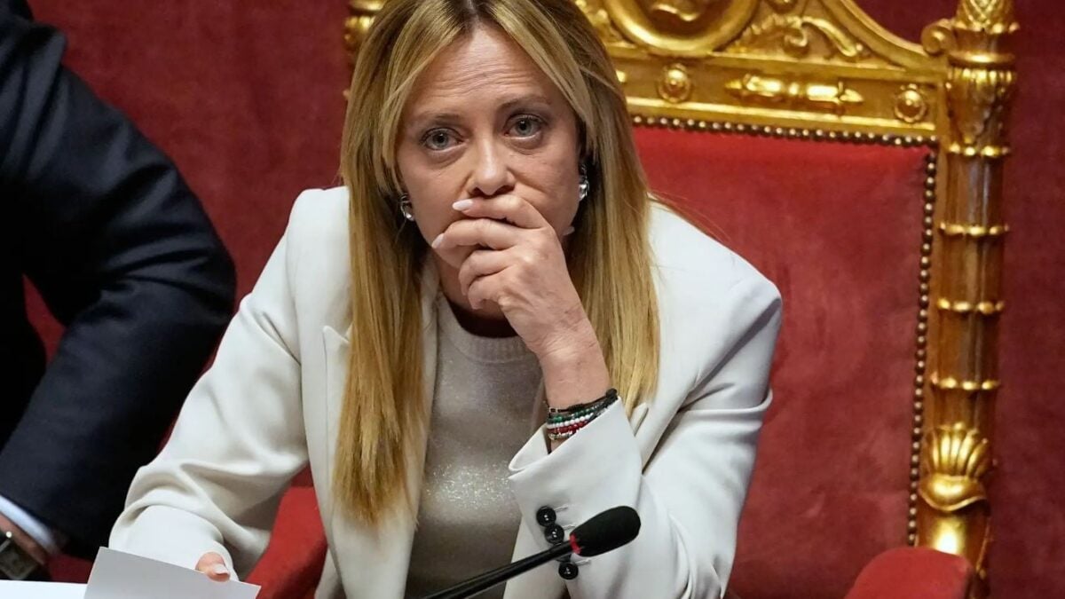 Ιταλία: Οριακή ήττα για την Μελόνι στη Βουλή με φόντο την εκλογική μεταρρύθμιση – Εκλογές ζητά η αντιπολίτευση 1 Ιταλία: Οριακή ήττα για την Μελόνι στη Βουλή με φόντο την εκλογική μεταρρύθμιση – Εκλογές ζητά η αντιπολίτευση