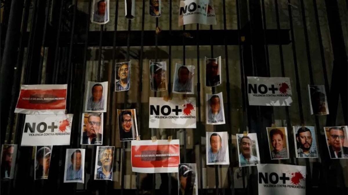 Μεξικό: Δολοφονήθηκε ακόμη ένας δημοσιογράφος – Βαρύς φόρος αίματος για την ελευθερία του Τύπου 1 Μεξικό: Δολοφονήθηκε ακόμη ένας δημοσιογράφος – Βαρύς φόρος αίματος για την ελευθερία του Τύπου