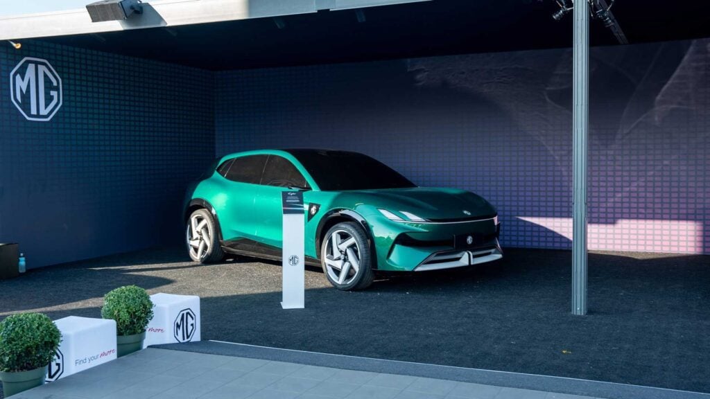 MG Cyber Concept στο Goodwood: τι θέλει να πει; 10 MG Cyber Concept