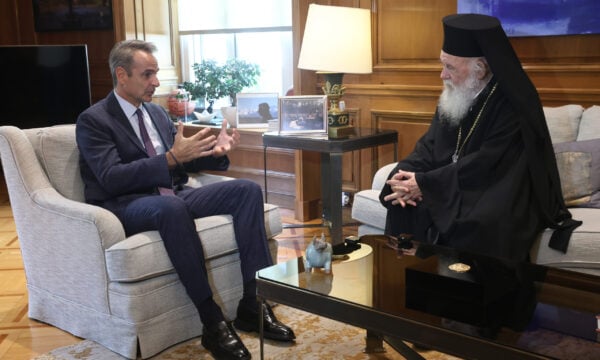 Κυριάκος Μητσοτάκης δείπνησε με τον Αρχιεπίσκοπο Ιερώνυμο: Τι συζήτησαν