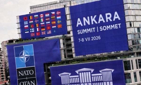 Σύνοδος Κορυφής του ΝΑΤΟ: Στο τραπέζι οι αμυντικές δαπάνες και το Ουκρανικό – Στις 15:00 η συνάντηση Τραμπ – Ερντογάν