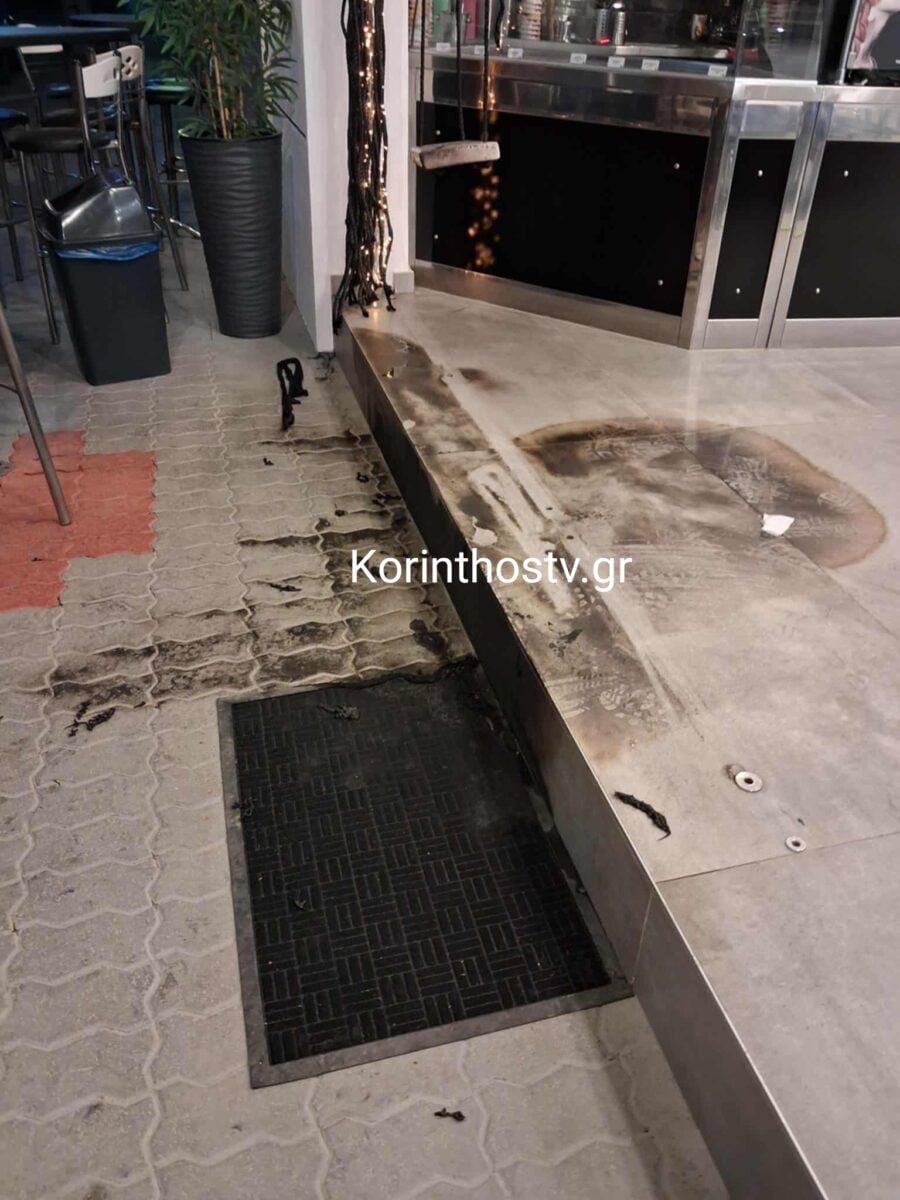 Νεμέα: Βίντεο ντοκουμέντο από τη στιγμή που δύο κουκουλοφόροι βάζουν φωτιά σε καφετέρια με βενζίνη και αναπτήρα 10 νεμεα φωτια