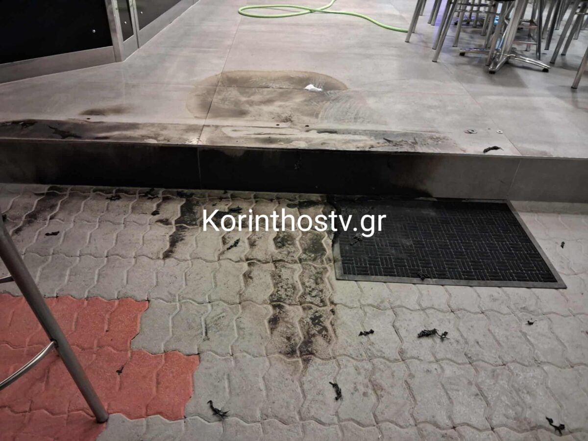 Νεμέα: Βίντεο ντοκουμέντο από τη στιγμή που δύο κουκουλοφόροι βάζουν φωτιά σε καφετέρια με βενζίνη και αναπτήρα 11 νεμεα φωτια