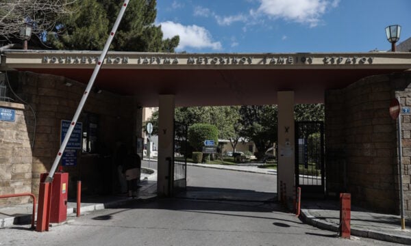 Ξεκίνησε η προμήθεια φαρμάκων στις Ένοπλες Δυνάμεις από τα στρατιωτικά νοσοκομεία και το ΝΙΜΤΣ