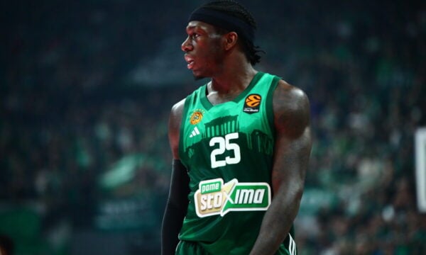 Euroleague: Κέντρικ Ναν πάντα ξεσηκώνει τους φιλάθλους