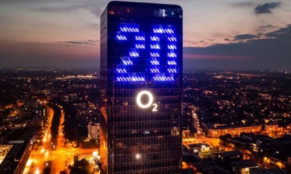 Γερμανία: Η O2 Telefónica εξετάζει κατάργηση περισσότερων από 1.000 θέσεων εργασίας