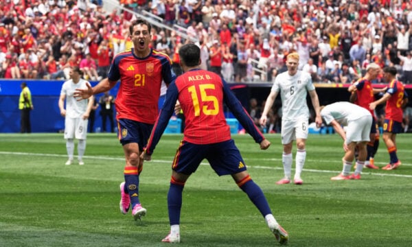 Ισπανία – Αυστρία 3-0: Ογιαρθάμπαλ οδήγησε τους Ίβηρες στους «16» του Μουντιάλ