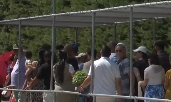 Άγιος Παΐσιος: Ουρές πιστών στη Σουρωτή 32 χρόνια μετά την κοίμησή του