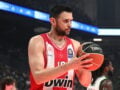 Ολυμπιακός και Παπανικολάου έδωσαν τα χέρια για νέο συμβόλαιο μέχρι το 2028