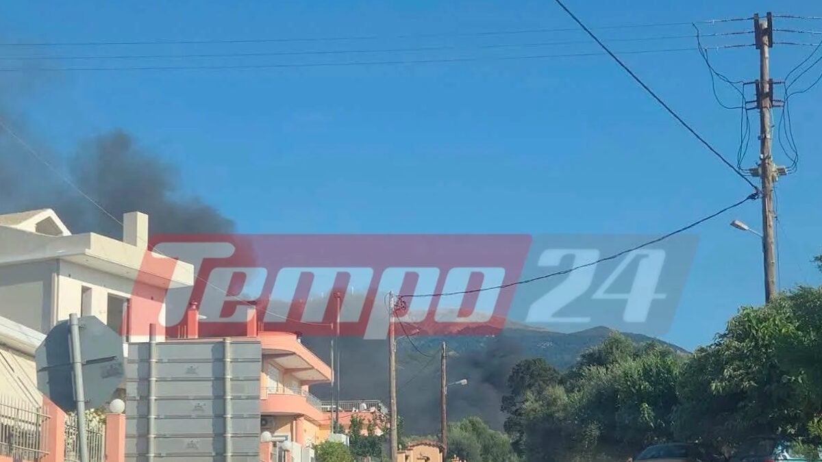 Φωτιά στην Πάτρα: 1 ελικόπτερο και 2 αεροσκάφη σηκώθηκαν