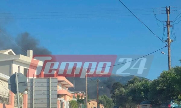 Φωτιά στην Πάτρα: 1 ελικόπτερο και 2 αεροσκάφη σηκώθηκαν