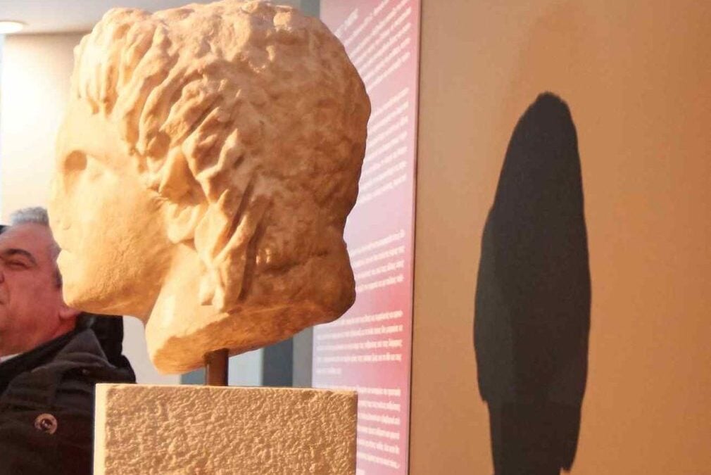 Νέα έρευνα για την αρχαία Πέλλα αποκαλύπτει τα όρια της πόλης και την καθημερινή ζωή των κατοίκων της 1 Νέα έρευνα για την αρχαία Πέλλα αποκαλύπτει τα όρια της πόλης και την καθημερινή ζωή των κατοίκων της