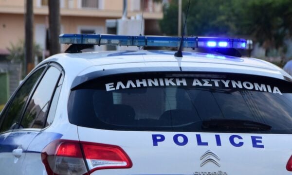 Κηφισιά: Έπεισαν ηλικιωμένη να βγάλει χρήματα και χρυσαφικά από το σπίτι λόγω κινδύνου ηλεκτροπληξίας