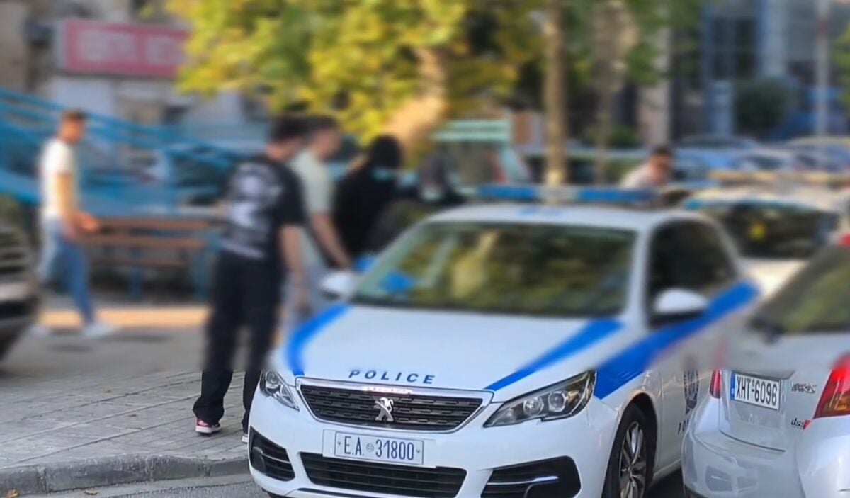 Πετράλωνα: Αρχικό βοήθημα 3.000 ευρώ στους ενοίκους της πολυκατοικίας που κατέρρευσε – Στην Ευελπίδων οι 5 συλληφθέντες