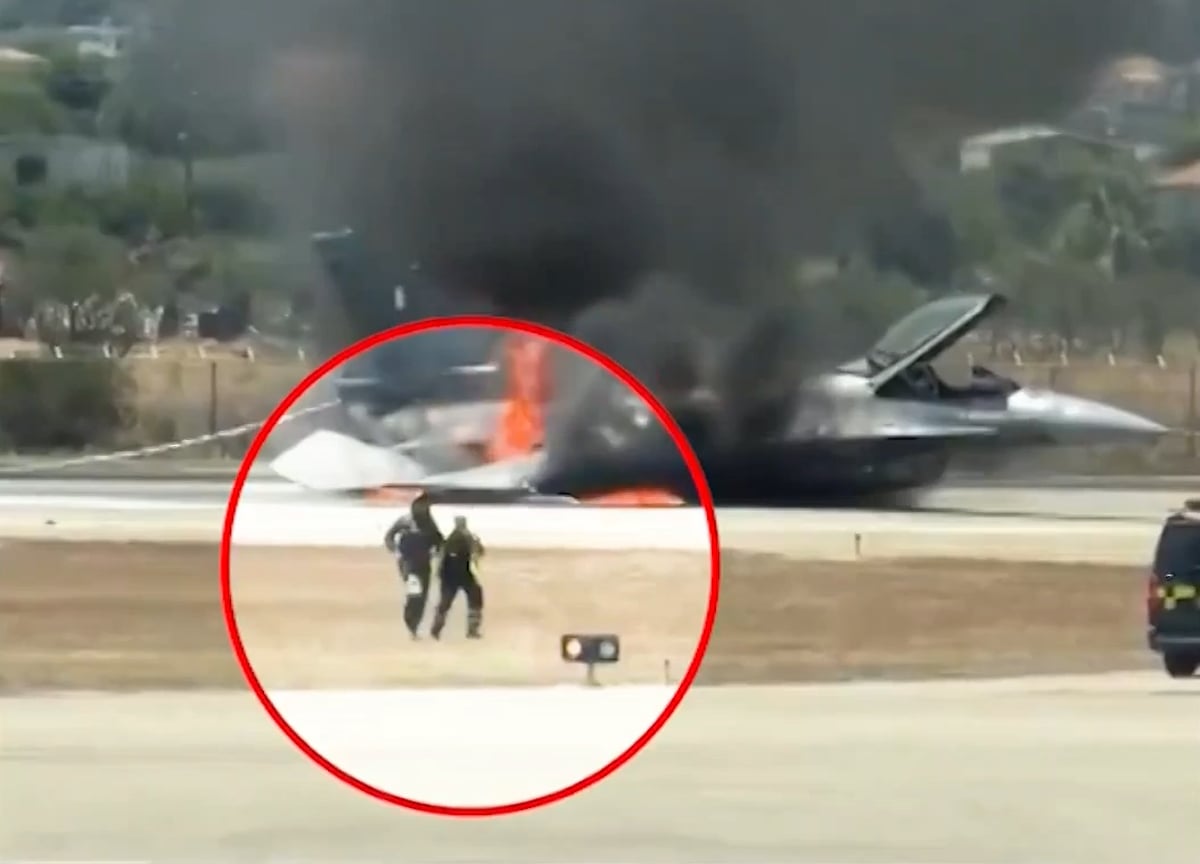 Ζάκυνθος: Ο πιλότος του F-16 βγαίνει σώος από το αεροσκάφος μετά την αναγκαστική προσγείωση