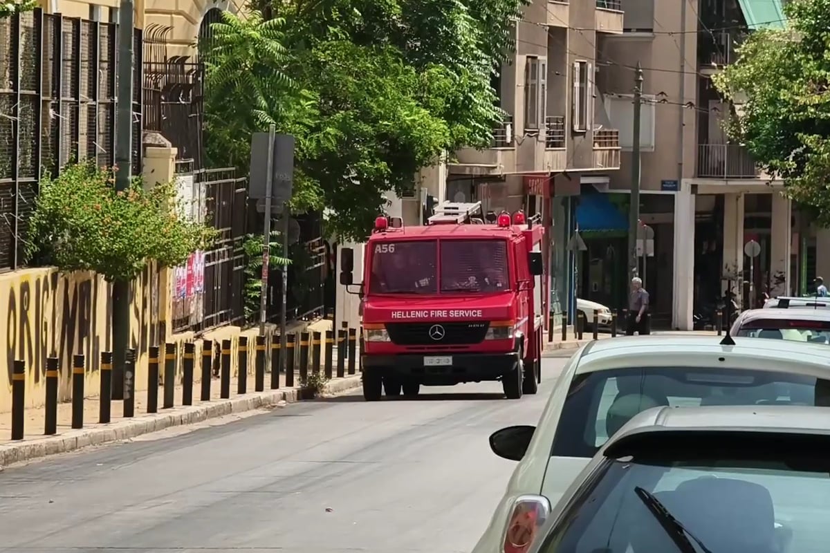 Μπλακ άουτ σε περιοχές της Αθήνας: Χωρίς ρεύμα Κυψέλη, Εξάρχεια, Κολωνάκι – Ασανσέρ και φανάρια εκτός λειτουργίας