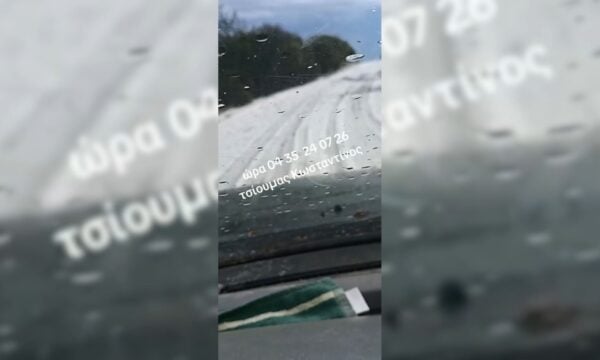 Χαλάζι σα χιόνι στο δρόμο Παλαιά προς Νέα Γιαννιστού