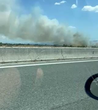 Φωτιά έξω από τη Θεσσαλονίκη, στο Περιβολάκι Λαγκαδά