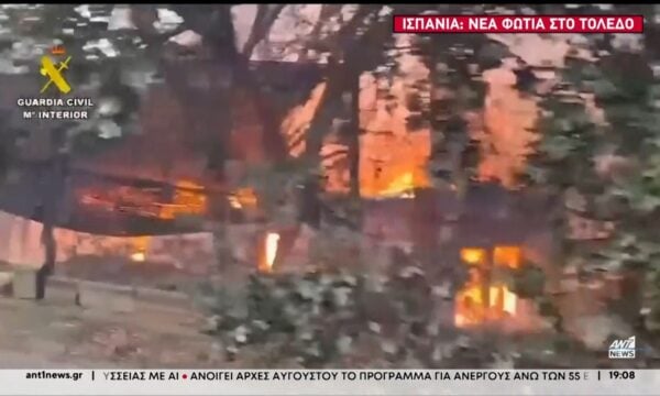 Γαλλία: 12.000 άνθρωποι άφησαν τα σπίτια τους λόγω των πυρκαγιών
