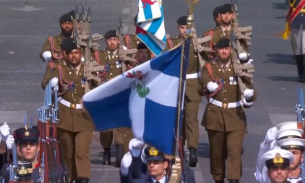 Ημέρα της Βαστίλης: Το ελληνικό άγημα στην στρατιωτική παρέλαση