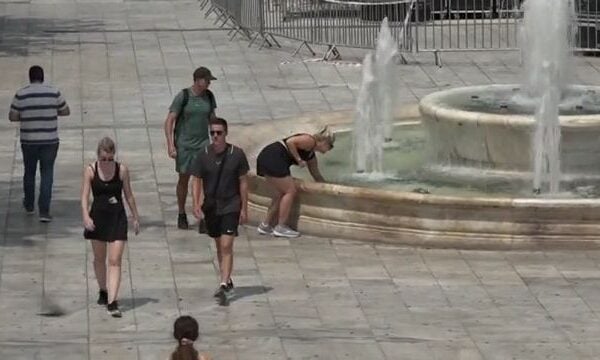 Κορυφώνεται ο καύσωνας – Σε ποιες περιοχές υπάρχει ακραίος κίνδυνος πυρκαγιάς