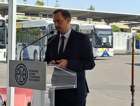 Κώτσηρας για τα 50 νέα ηλεκτρικά λεωφορεία: Σήμερα είναι μια σημαντική μέρα για τη Θεσσαλονίκη