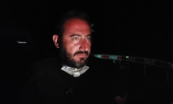 Ο πρόεδρος της κοινότητας Ασωμάτου στο CNN Greece: «Κάηκαν χιλιάδες στρέμματα και περιουσίες»
