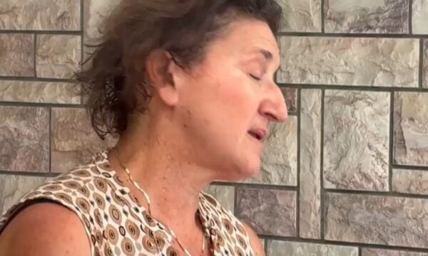 Πειραιάς-νεκρό ζευγάρι: «Η μητέρα της φώναζε “το κορίτσι μου το έχασα”»