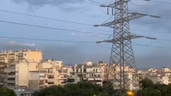 Πλάνα από την πυρκαγιά στο Ωραιόκαστρο Θεσσαλονίκης