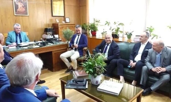 Συνάντηση του Προέδρου και του Εισαγγελέα του Αρείου Πάγου με επιτροπή προέδρων του ΔΣΕ