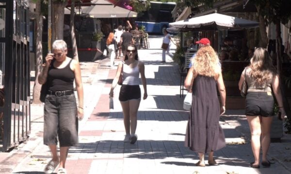 Τέλος οι παλιές ταυτότητες για ταξίδια στο εξωτερικό – Ραντεβού “τελευταία στιγμή” για έκδοση καινούργιας στη Λαμία
